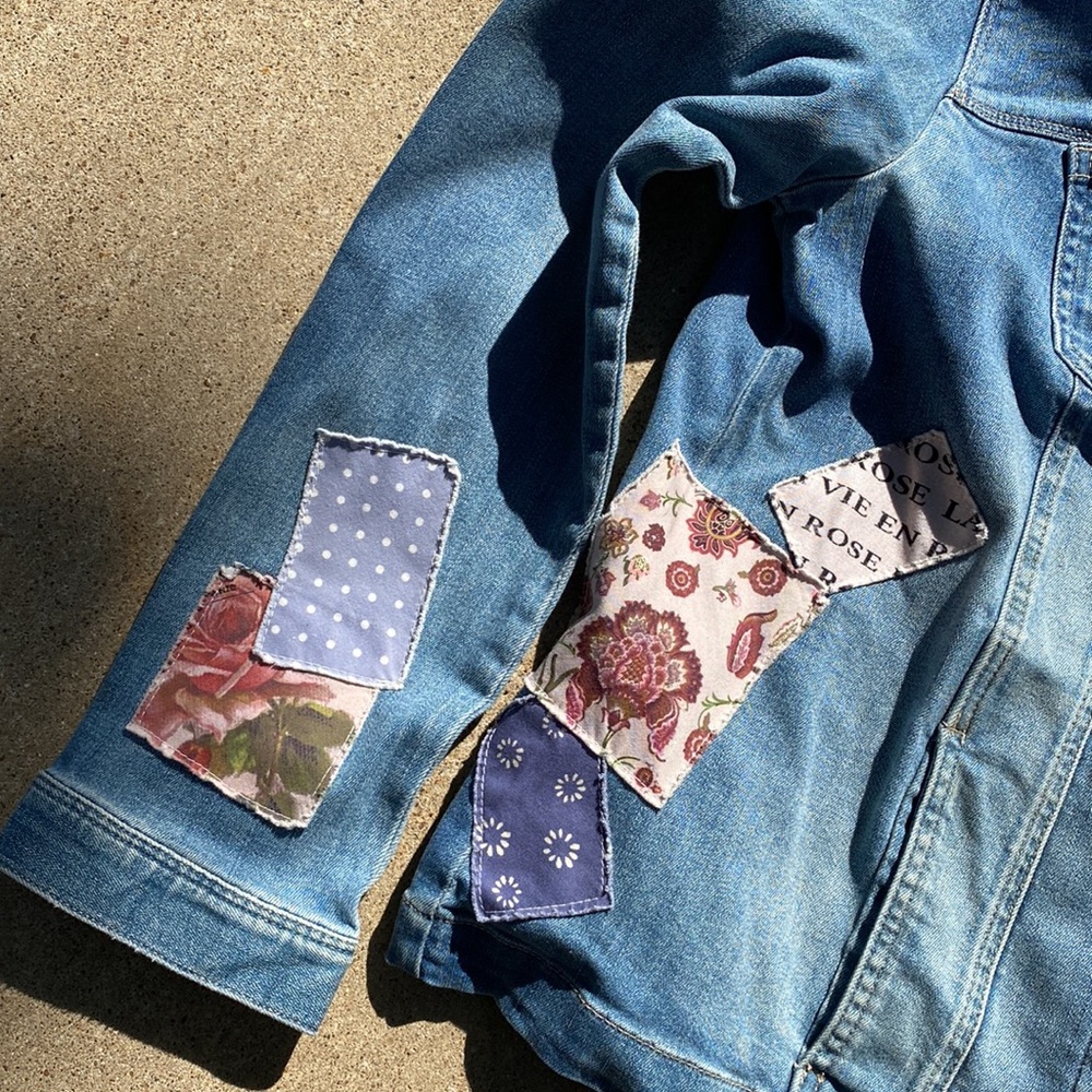 Chico’s Denim Patchwork Jacket Size 1 - image 3